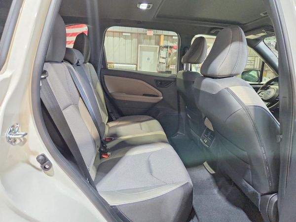 2025 SUBARU FORESTER Premium Base
