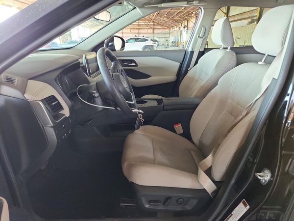 2024 NISSAN ROGUE SV — DENT