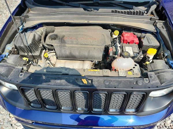 2020 JEEP RENEGADE LATITUDE 4X4
