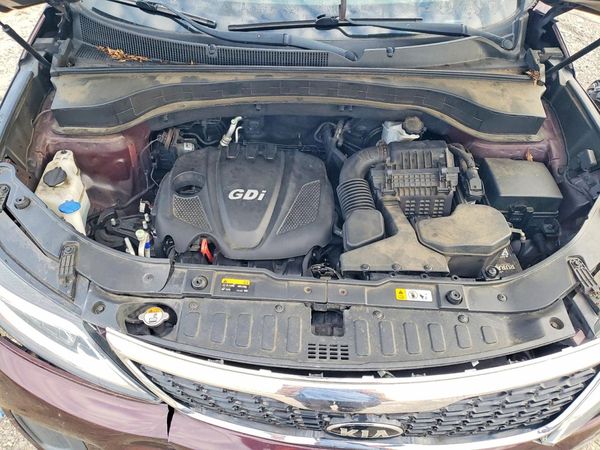 2015 KIA SORENTO GL