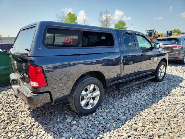 2018 RAM 1500 ST
