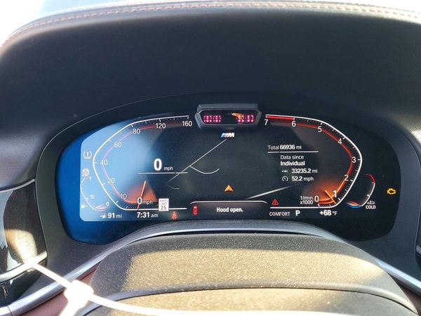 2022 BMW 750