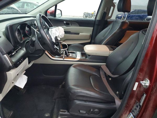 2023 KIA CARNIVAL