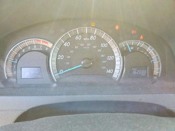 2012 TOYOTA CAMRY
