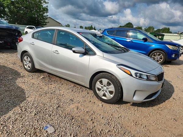 2017 KIA FORTE LX Base