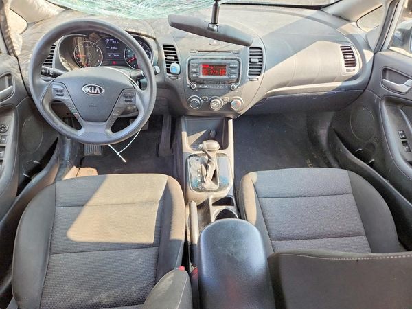2017 KIA FORTE LX Base
