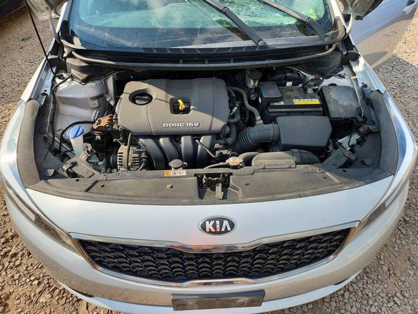 2017 KIA FORTE LX Base