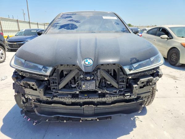 2024 BMW IX xDrive50