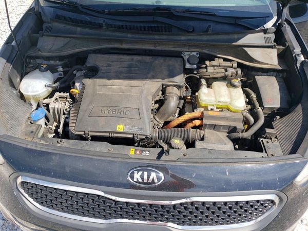 2017 KIA NIRO