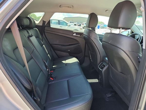 2021 HYUNDAI TUCSON