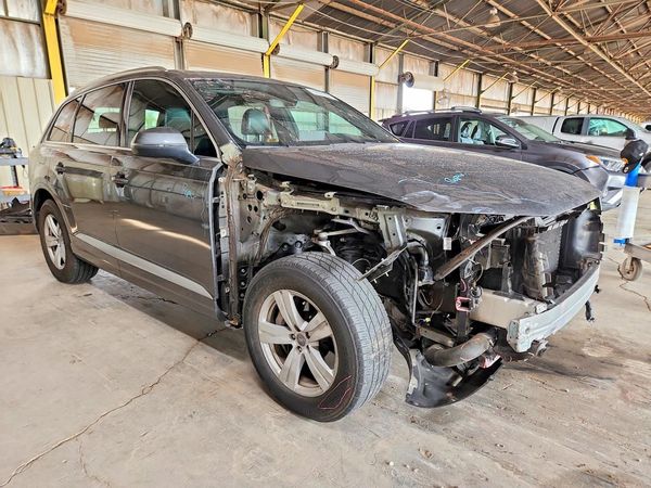 2019 AUDI Q7