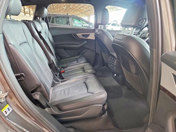 2019 AUDI Q7