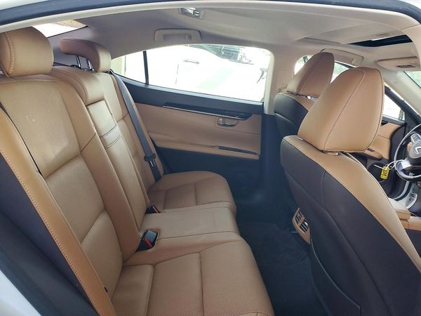 2016 LEXUS ES 350