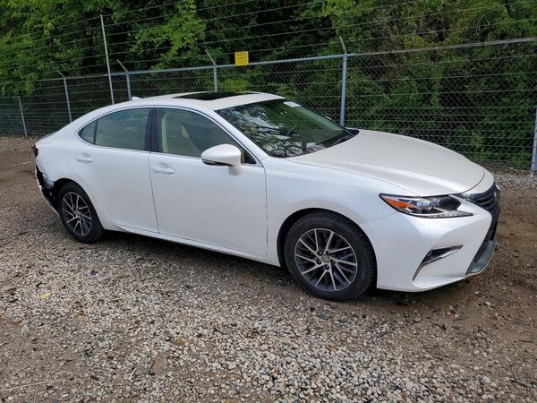 2016 LEXUS ES 350