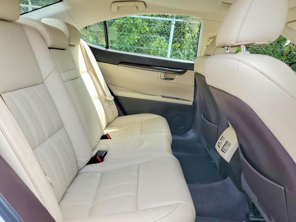 2016 LEXUS ES 350