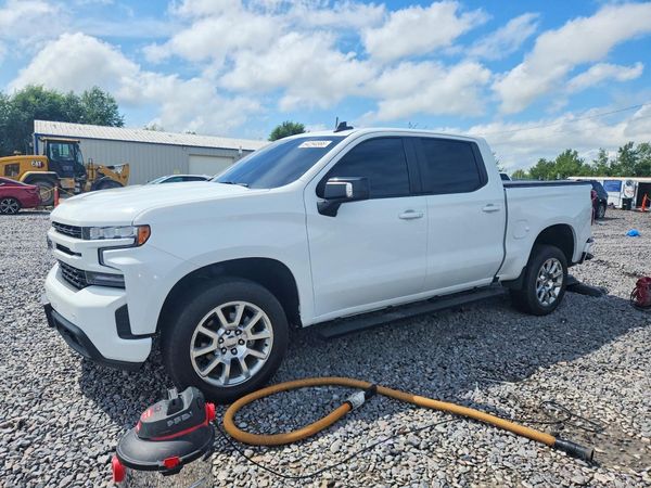 2021 CHEVROLET SILVERADO RST