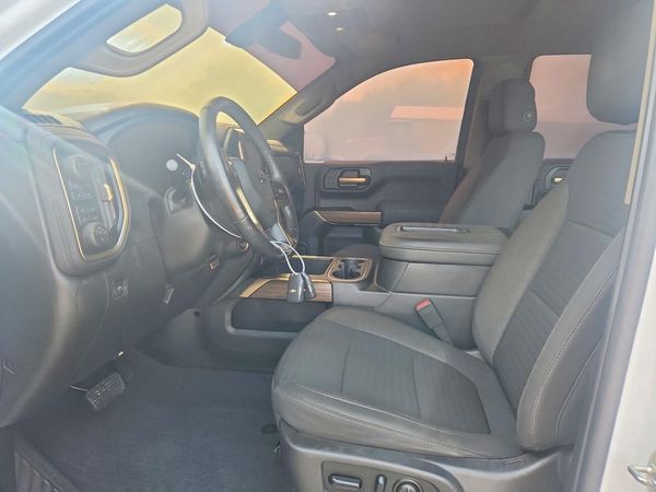 2021 CHEVROLET SILVERADO RST