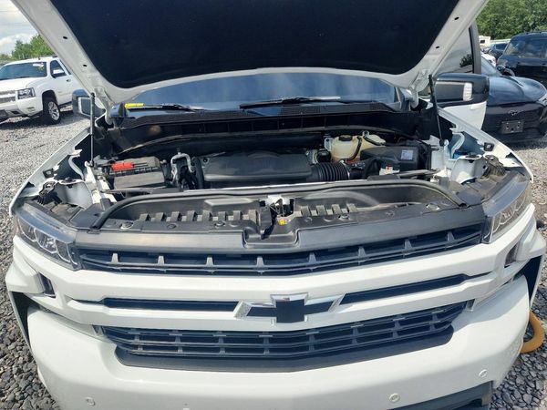 2021 CHEVROLET SILVERADO RST