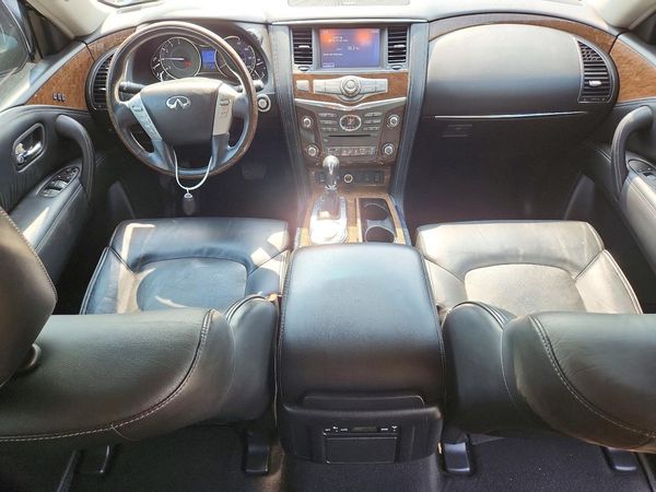 2017 INFINITI QX80
