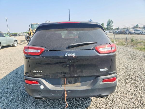 2016 JEEP CHEROKEE LATITUDE 4X4