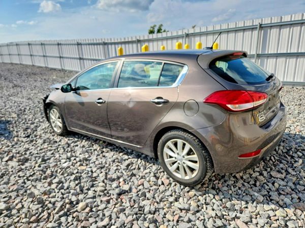 2015 KIA FORTE