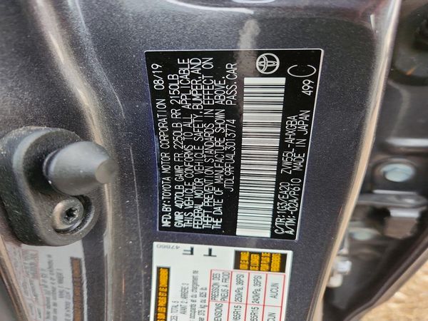 2020 TOYOTA PRIUS