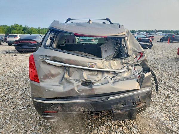 2019 CADILLAC XT5 Premium Luxury