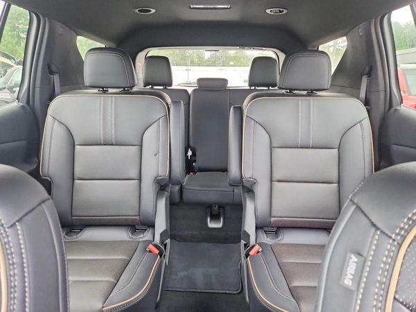 2025 CHEVROLET TRAVERSE High Country