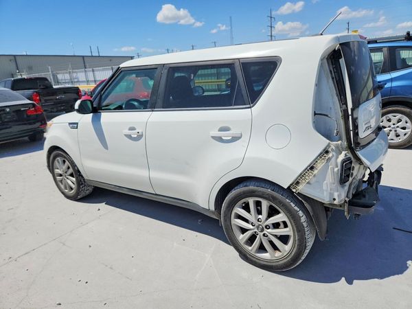 2019 KIA SOUL