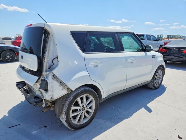 2019 KIA SOUL
