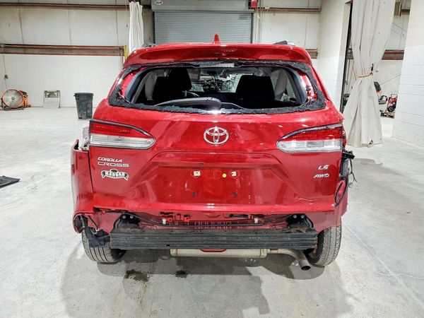 2023 TOYOTA COROLLA CROSS LE