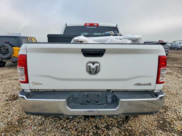 2022 RAM 2500 TRADESMAN CREW CAB 4X4
