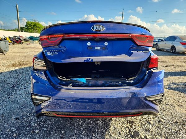 2020 KIA FORTE GT Line
