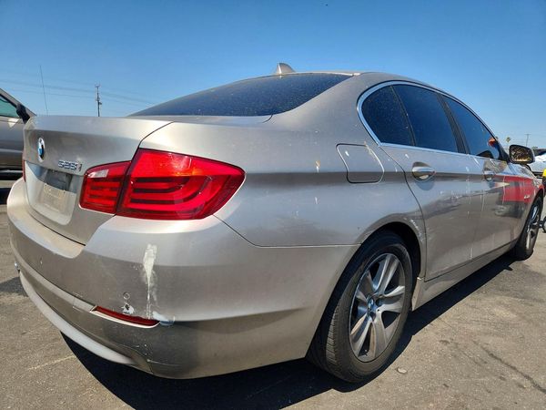 2012 BMW 528