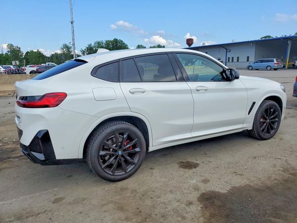 2023 BMW X4 M40i