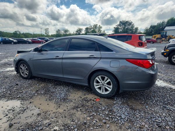 2013 HYUNDAI SONATA