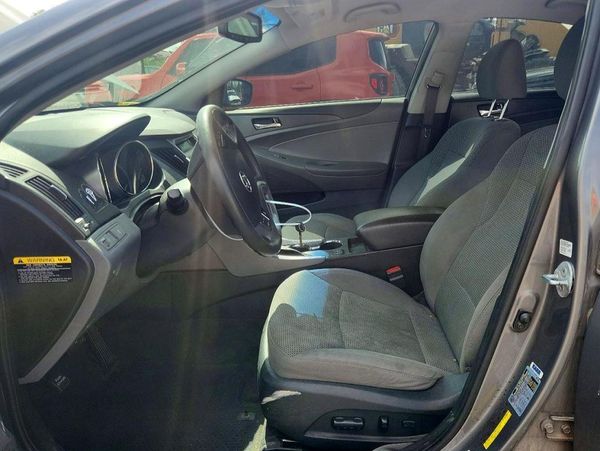 2013 HYUNDAI SONATA