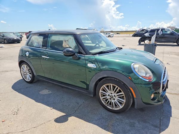 2015 MINI COOPER