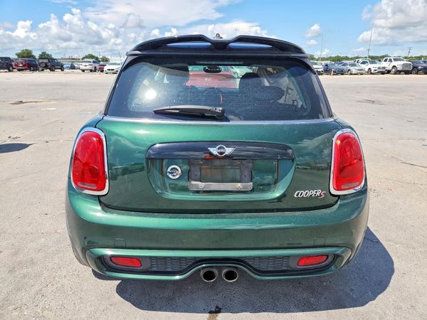 2015 MINI COOPER
