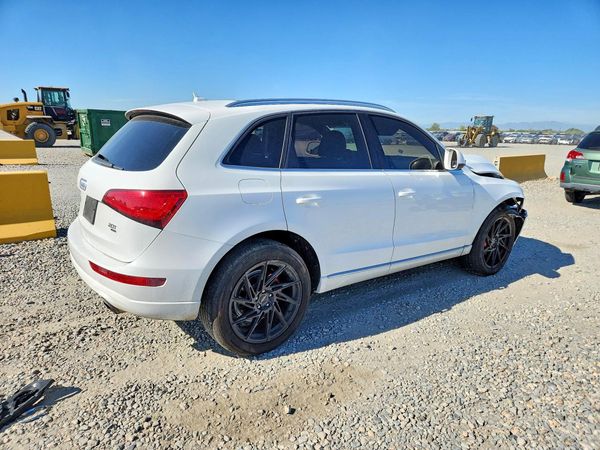 2014 AUDI Q5