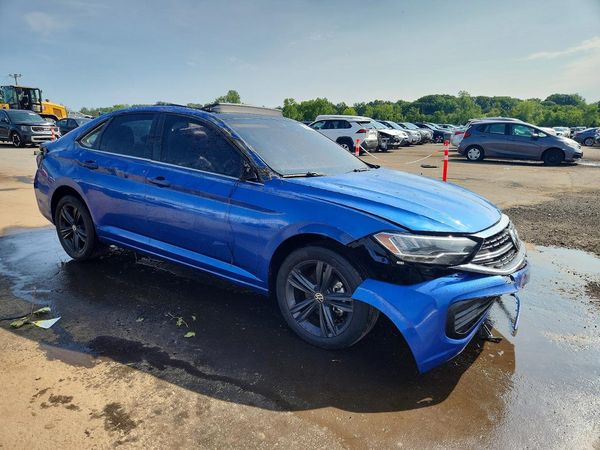 2022 VOLKSWAGEN JETTA SE w/ Sunroof — Passenger 3/4