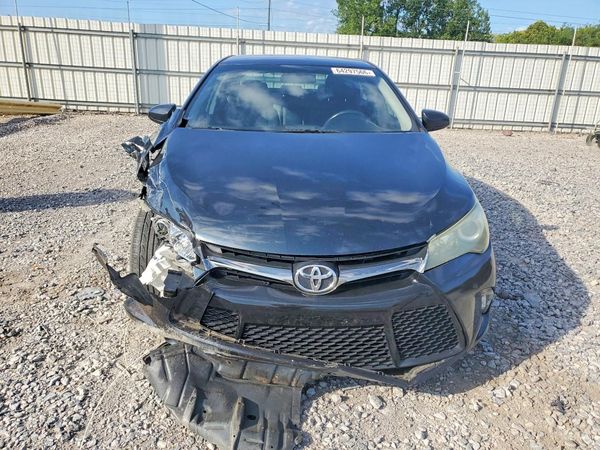 2015 TOYOTA CAMRY