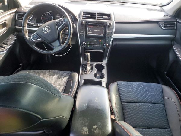 2015 TOYOTA CAMRY