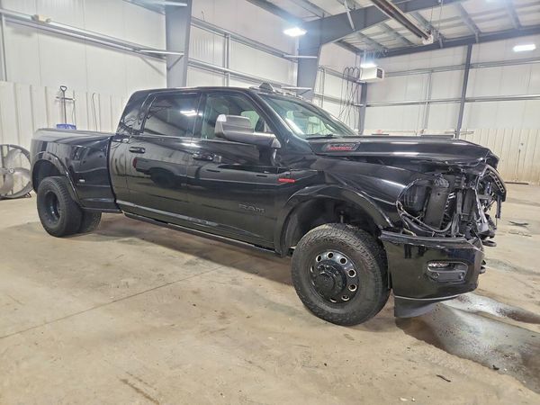 2020 RAM 3500 LIMITED MEGA CAB 4X4