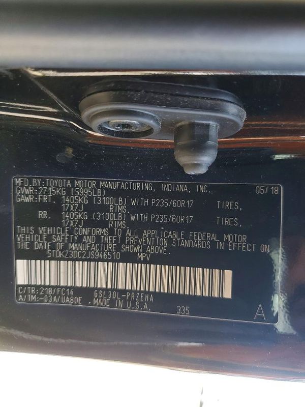 2018 TOYOTA SIENNA LE