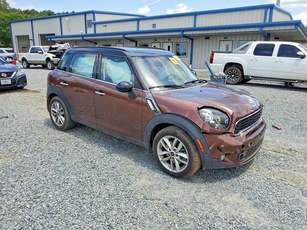2014 MINI COOPER