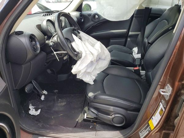 2014 MINI COOPER