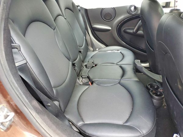 2014 MINI COOPER