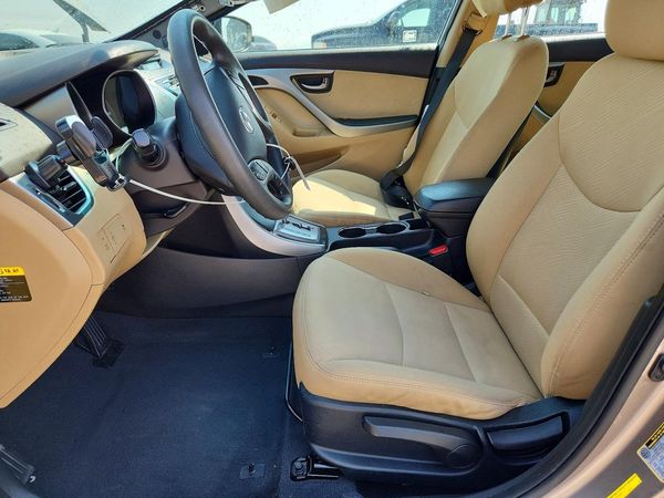 2013 HYUNDAI ELANTRA