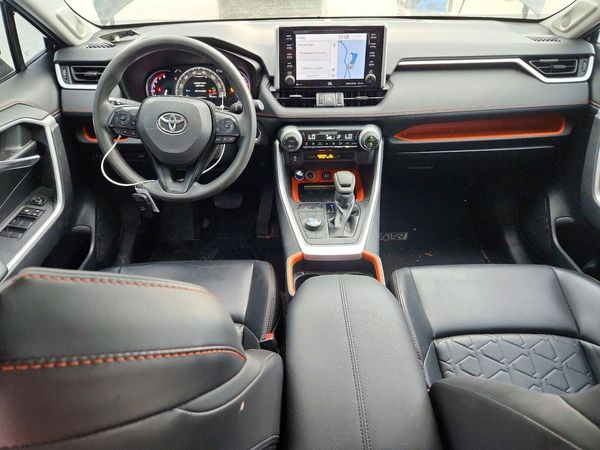 2019 TOYOTA RAV4